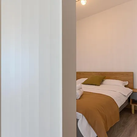 The Mountain Nest Appartement *