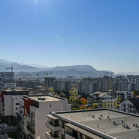 Апартаменты The Mountain Nest